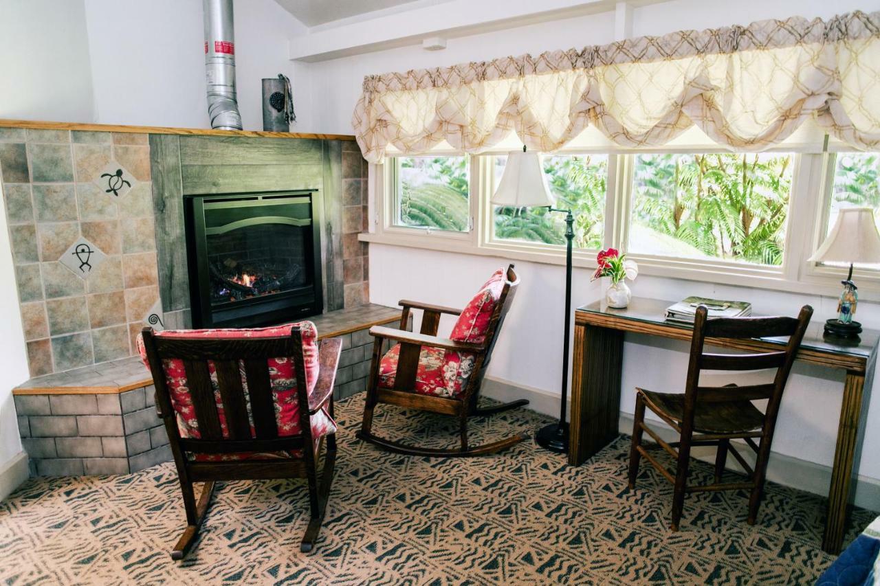 Kilauea Lodge And Restaurant Volcano Ngoại thất bức ảnh